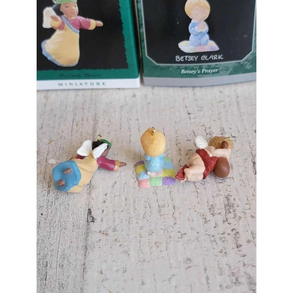 Hallmark prayer angel‎ miniature ornament Xmas set nativity